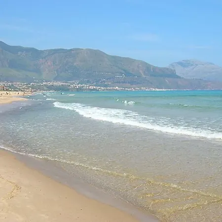 Casa Vacanza Sole & Sale Apartment Alcamo Marina